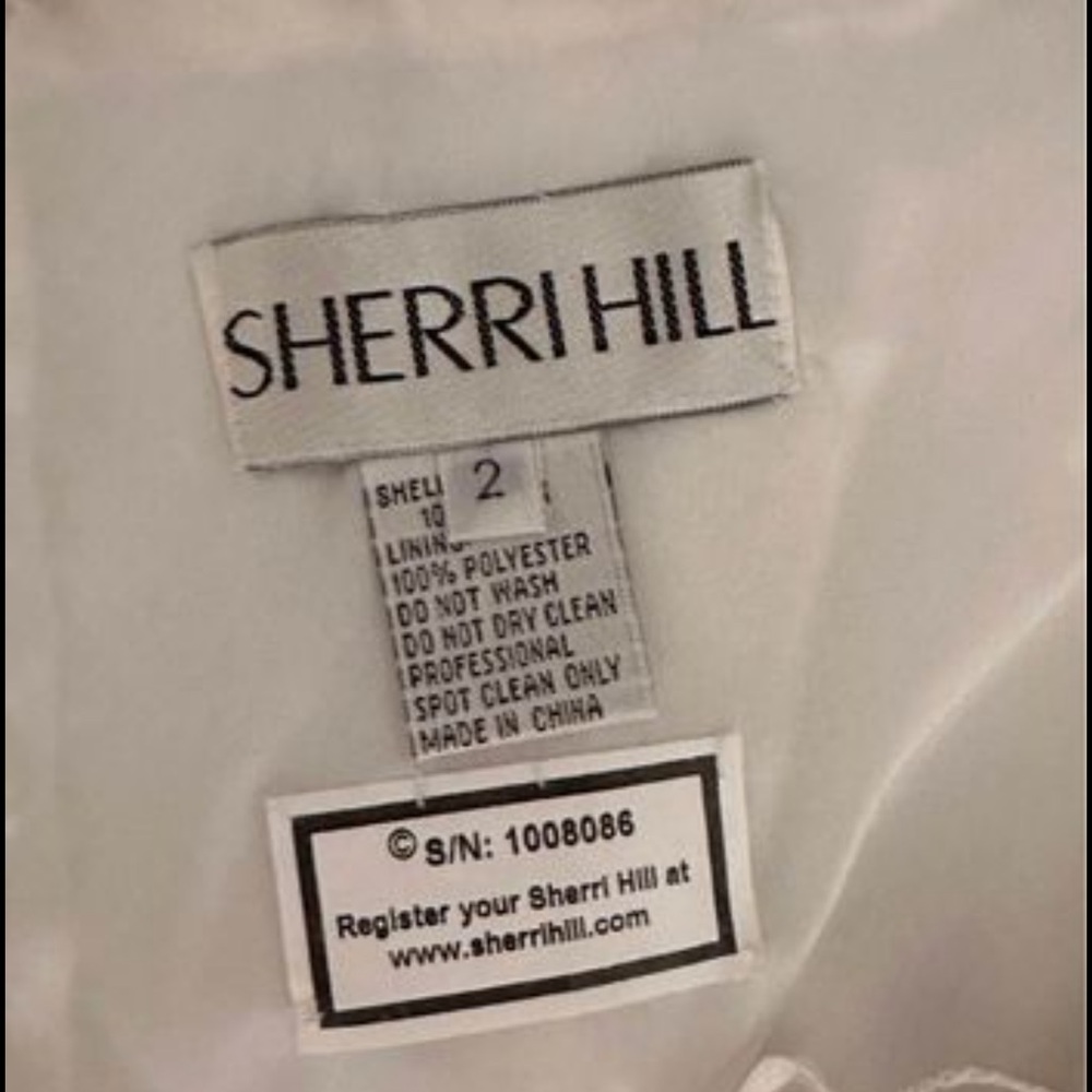Silver sequin Sherri Hill formal dress - Picture 4 of 8